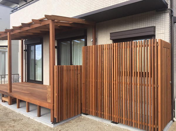 イタウバウッドデッキ＆ルーフ施工例(岐阜）