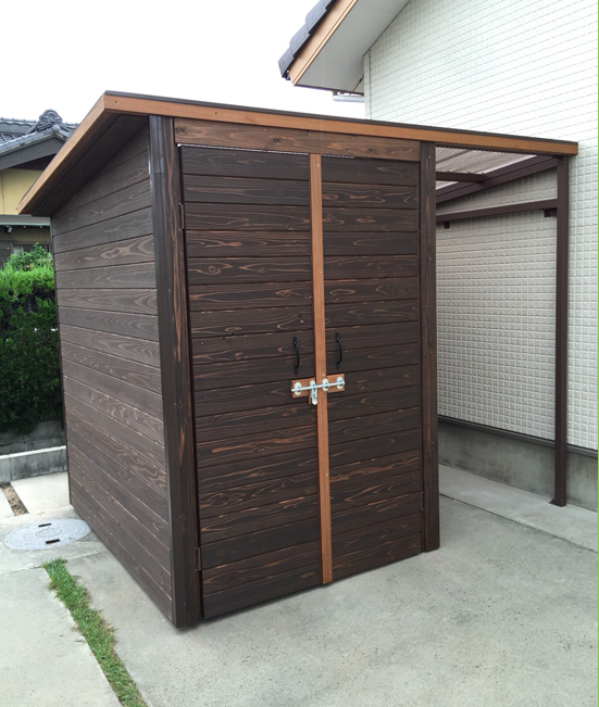 木製のガーデン物置＆自転車置き場